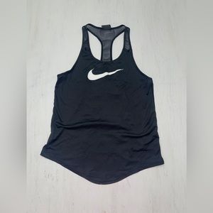 Nike tank🔥
